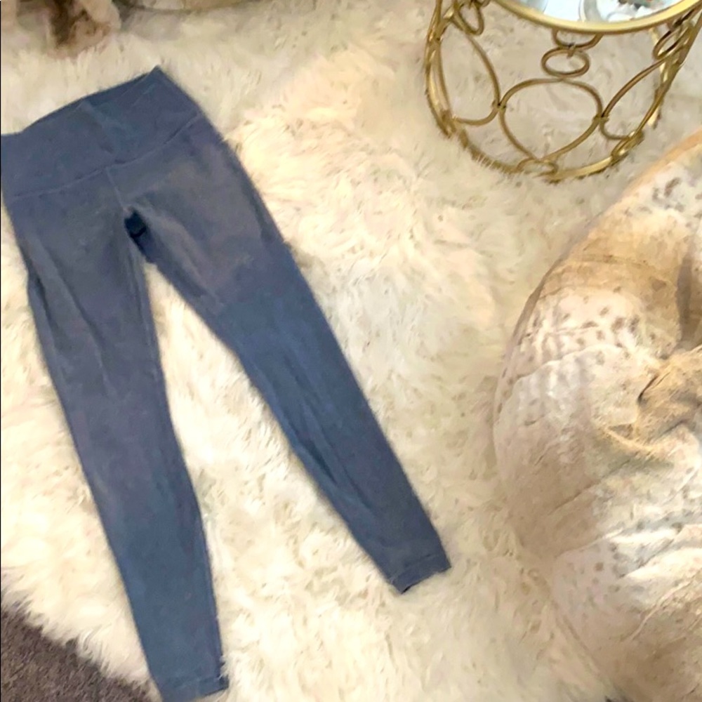 Lululemon Light blue jean like marble print